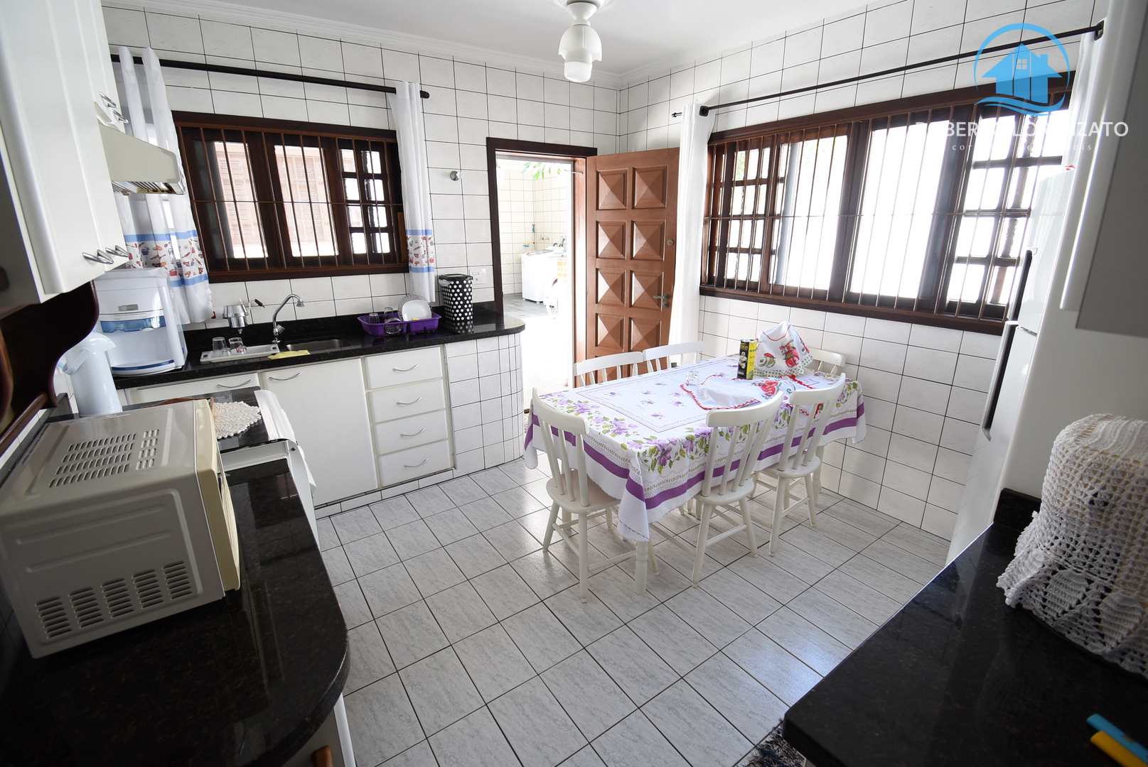 Casa à venda com 3 quartos, 188m² - Foto 18