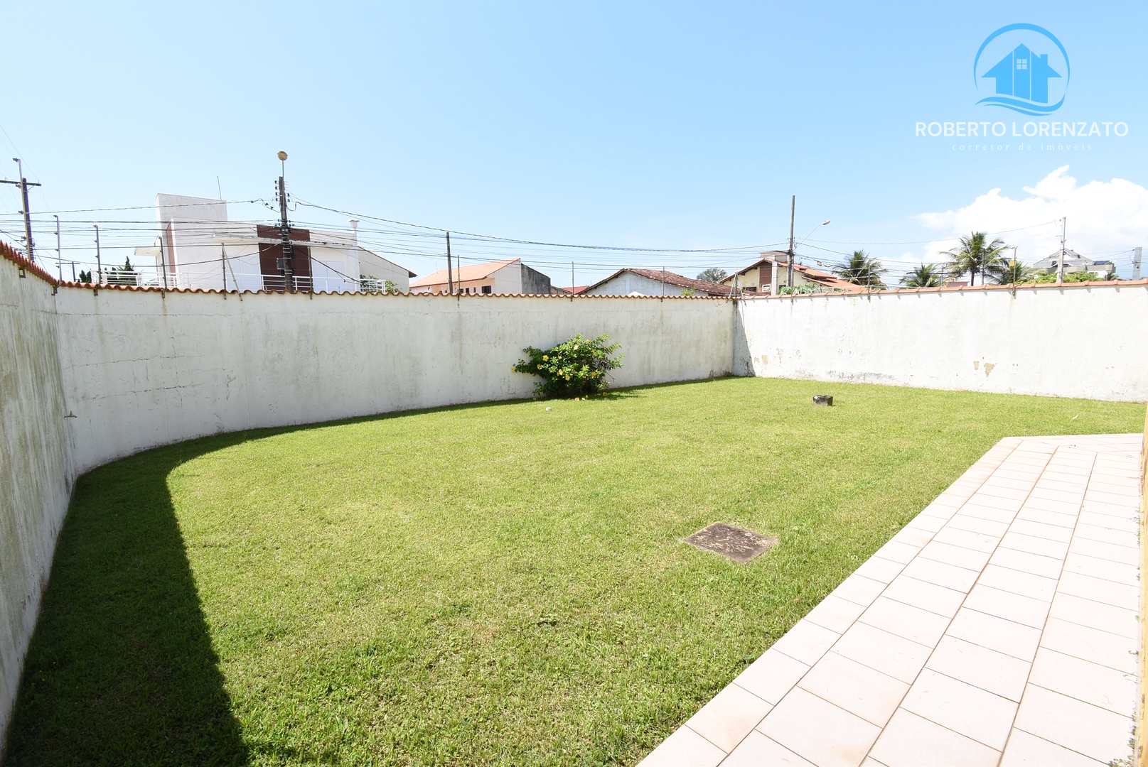 Casa à venda com 3 quartos, 230m² - Foto 8