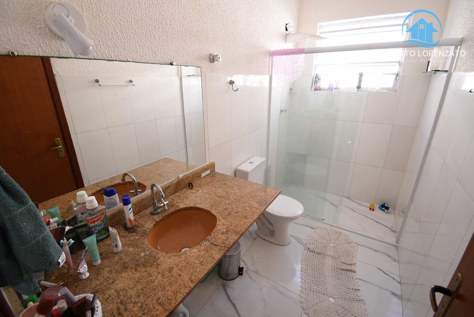 Casa à venda com 6 quartos, 200m² - Foto 22