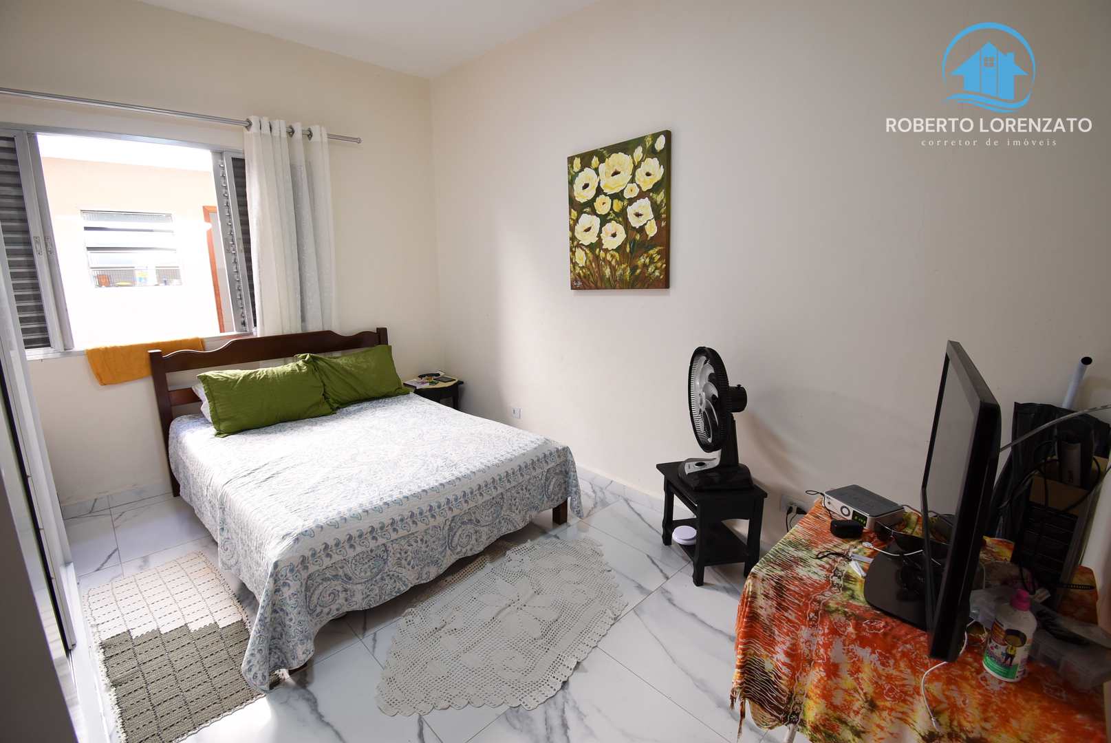 Casa à venda com 6 quartos, 200m² - Foto 19