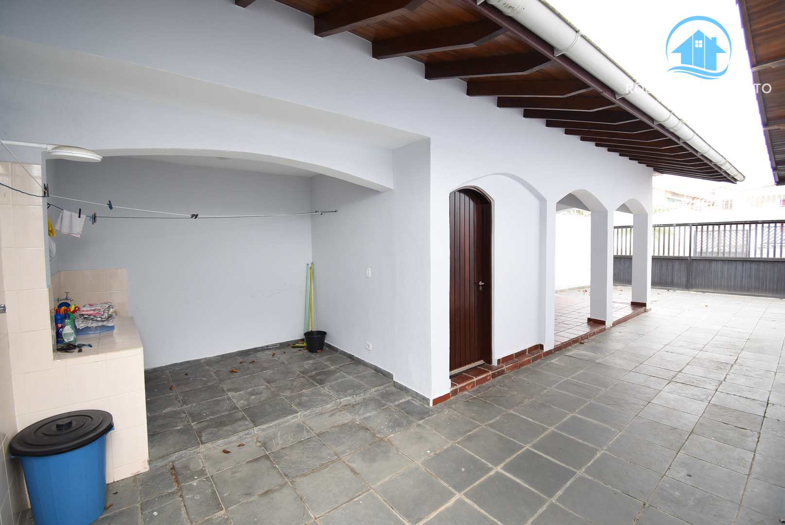 Casa à venda com 3 quartos, 264m² - Foto 13