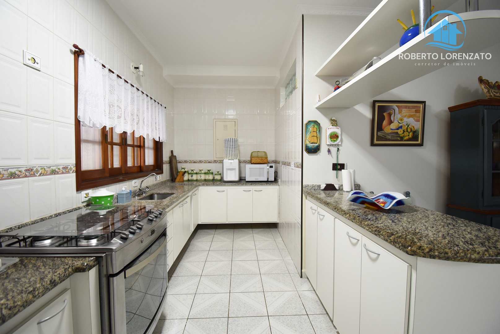 Casa à venda com 5 quartos, 300m² - Foto 10