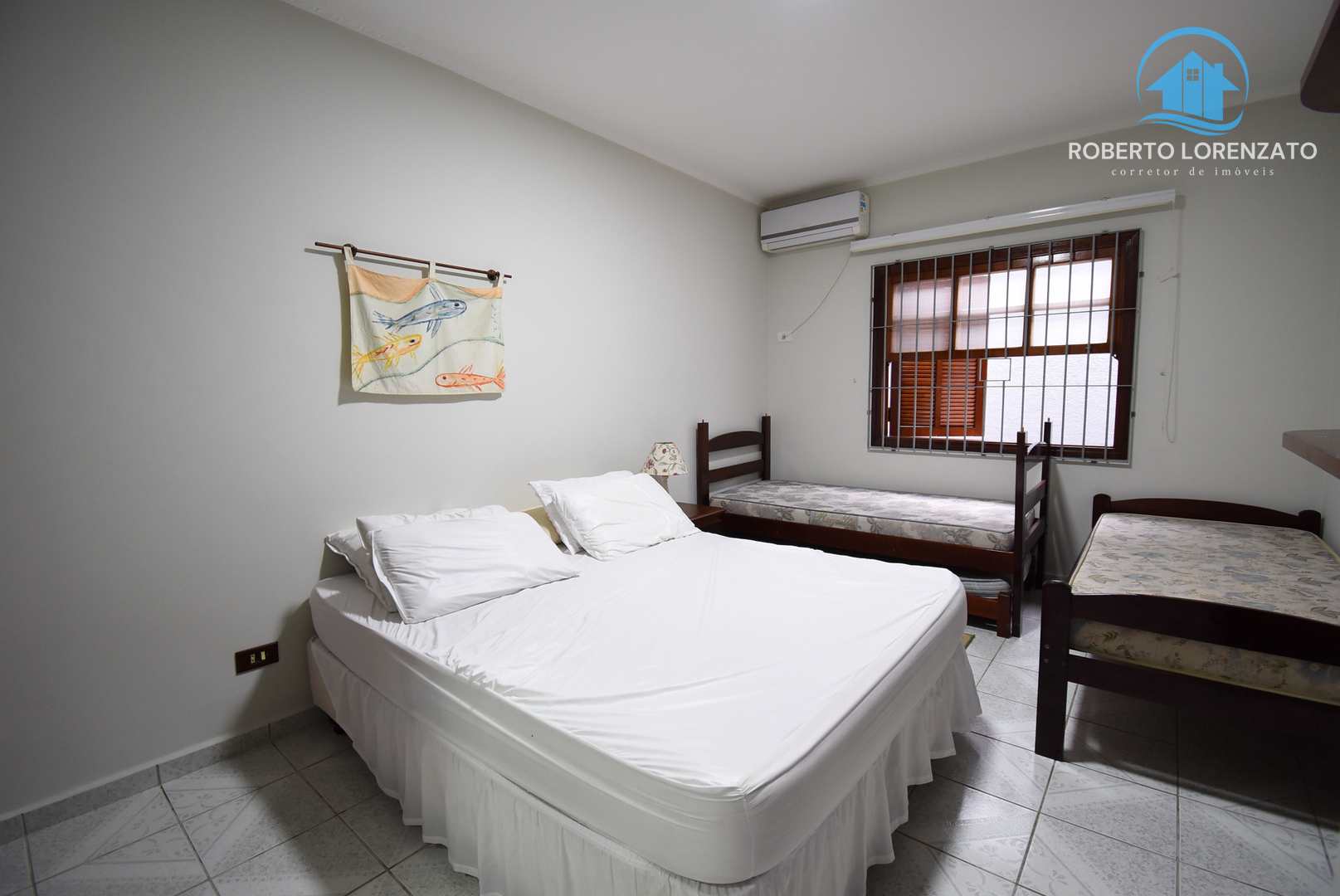 Casa à venda com 5 quartos, 300m² - Foto 15