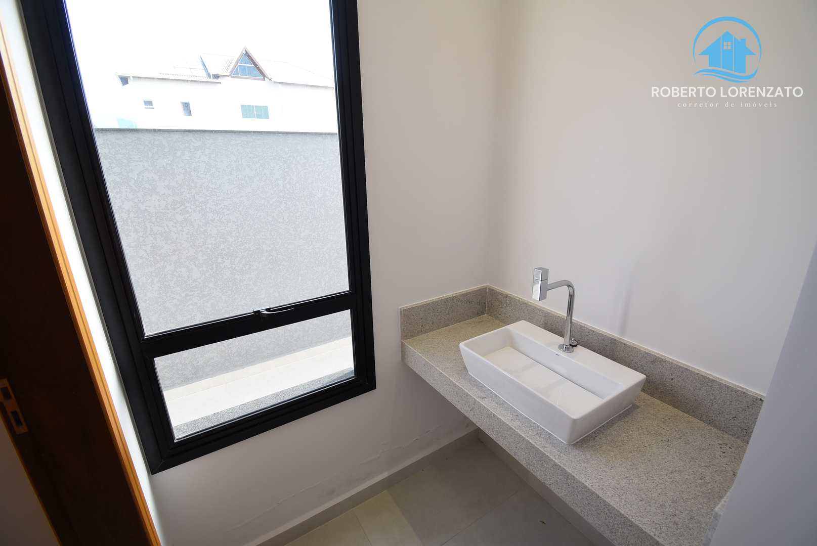 Casa à venda com 4 quartos, 206m² - Foto 19