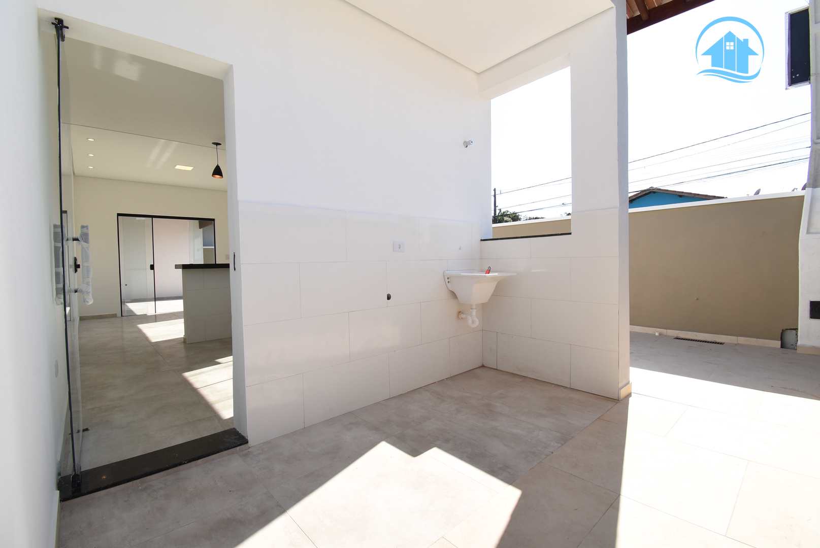 Casa à venda com 2 quartos, 81m² - Foto 7