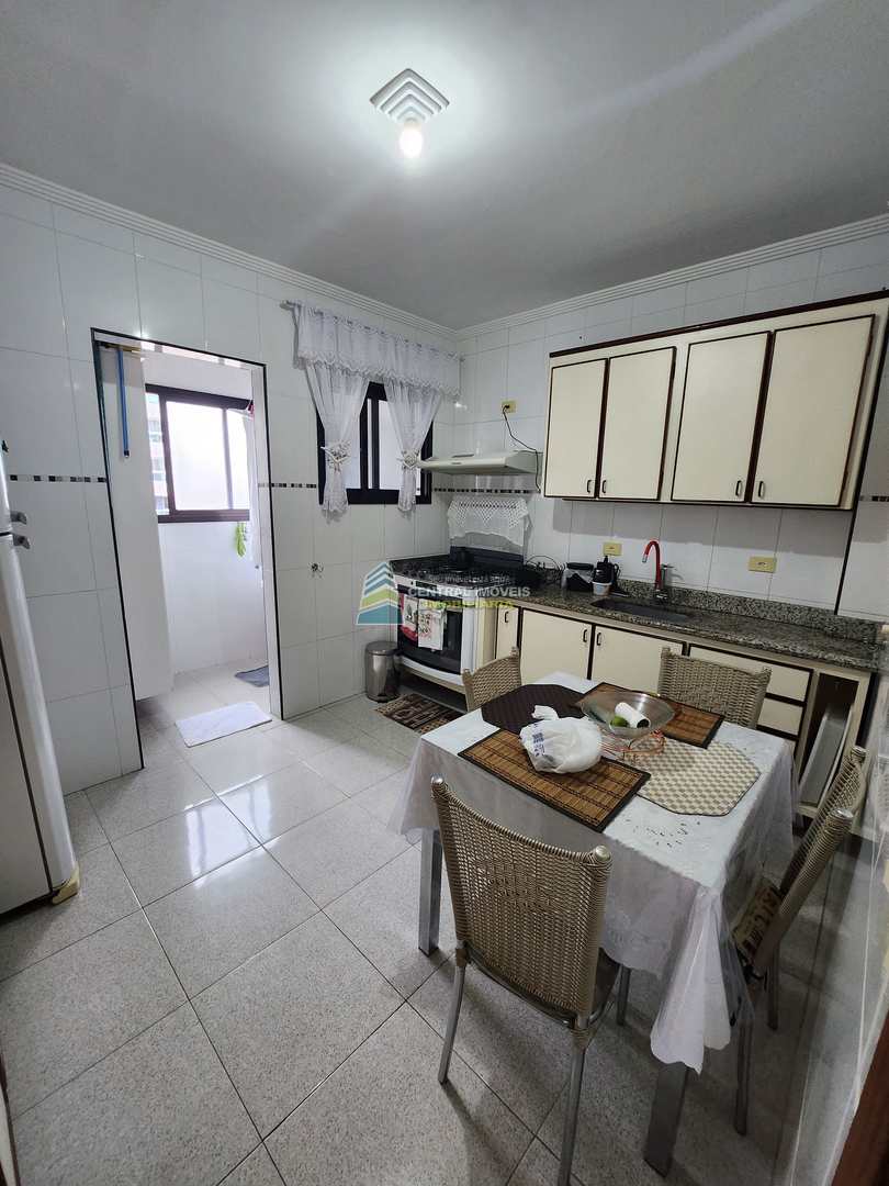 Apartamento para alugar com 3 quartos, 131m² - Foto 23