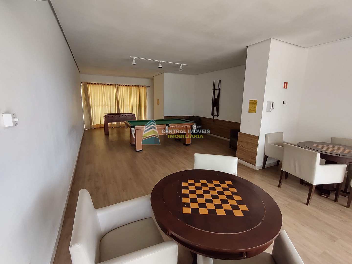 Apartamento à venda com 2 quartos, 69m² - Foto 98