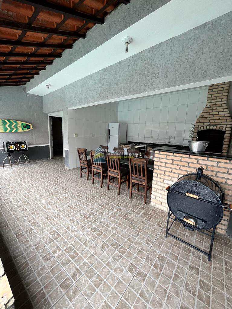 Casa à venda com 4 quartos, 300m² - Foto 3