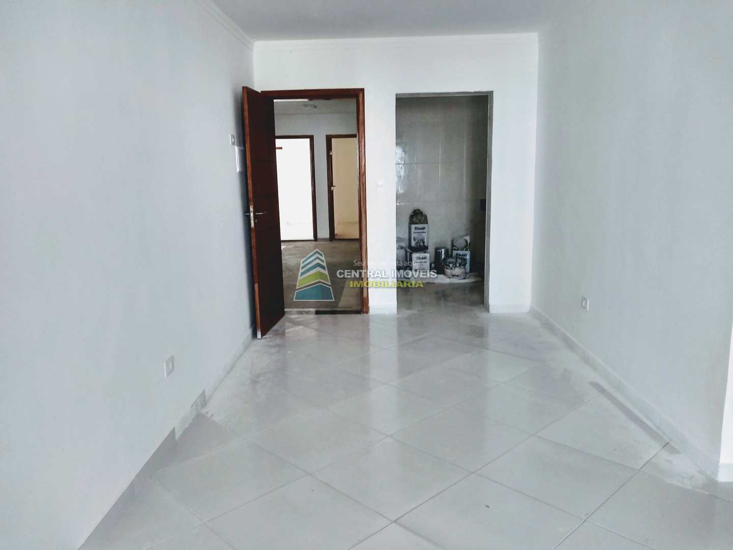 Apartamento à venda com 2 quartos, 75m² - Foto 4