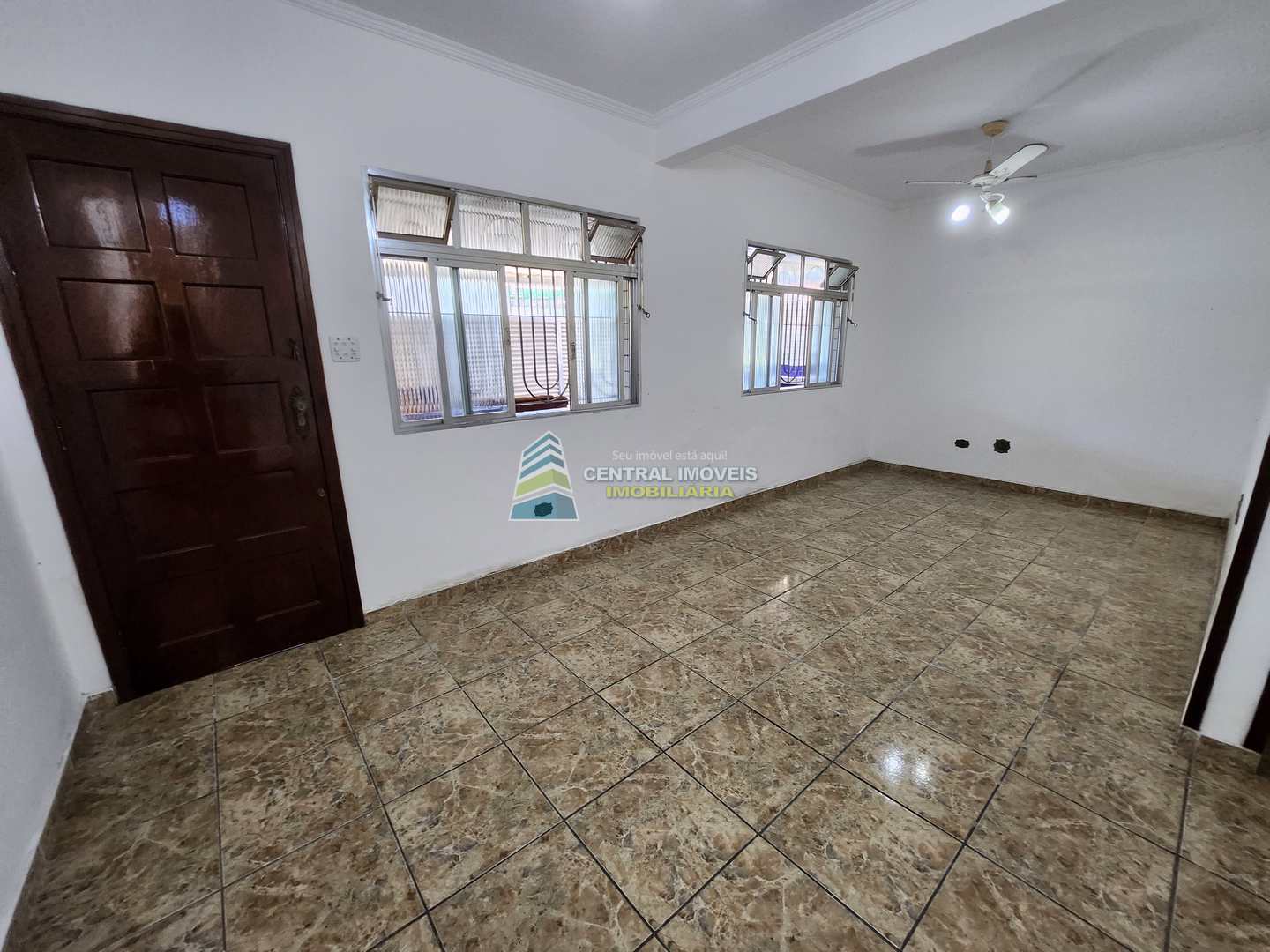 Sobrado à venda com 4 quartos, 304m² - Foto 3