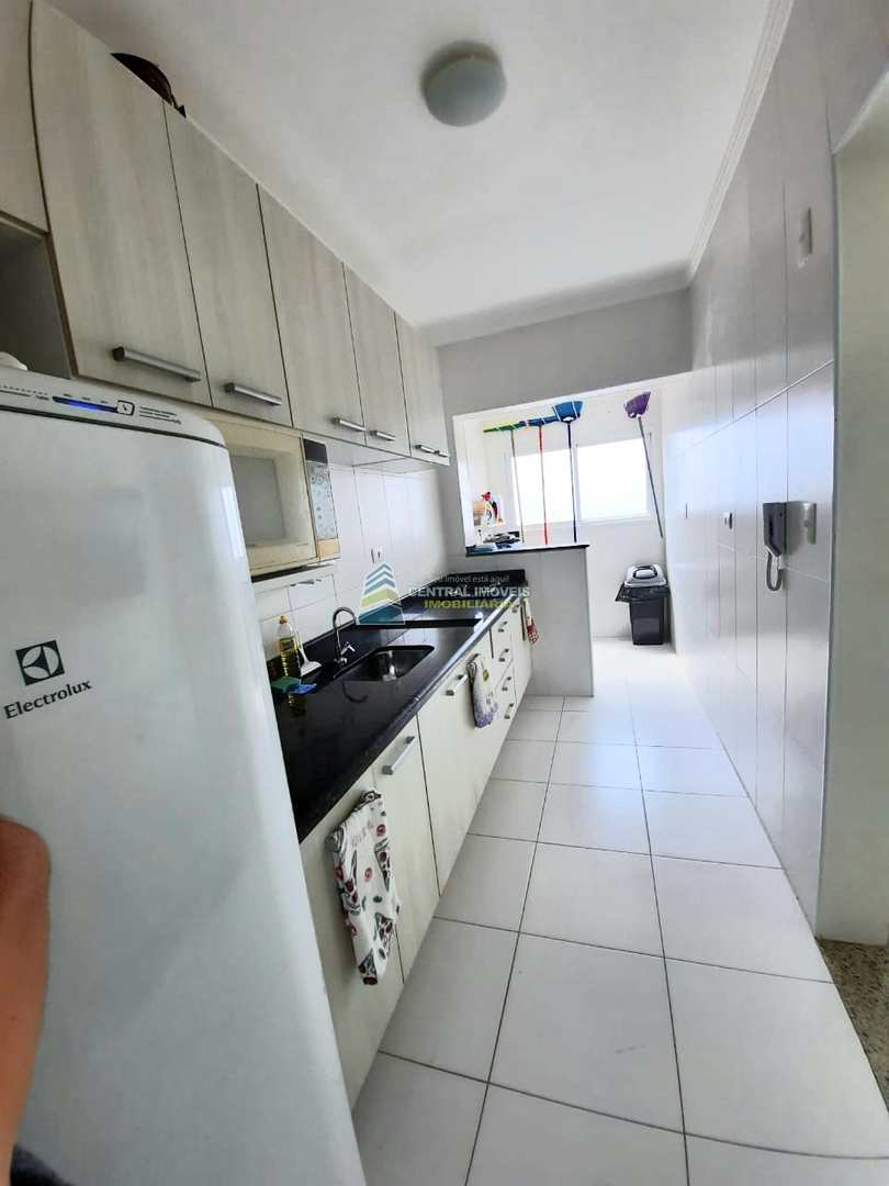 Apartamento à venda com 2 quartos, 68m² - Foto 13