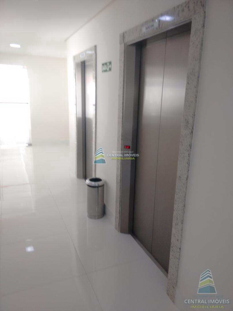 Apartamento à venda com 2 quartos, 68m² - Foto 33