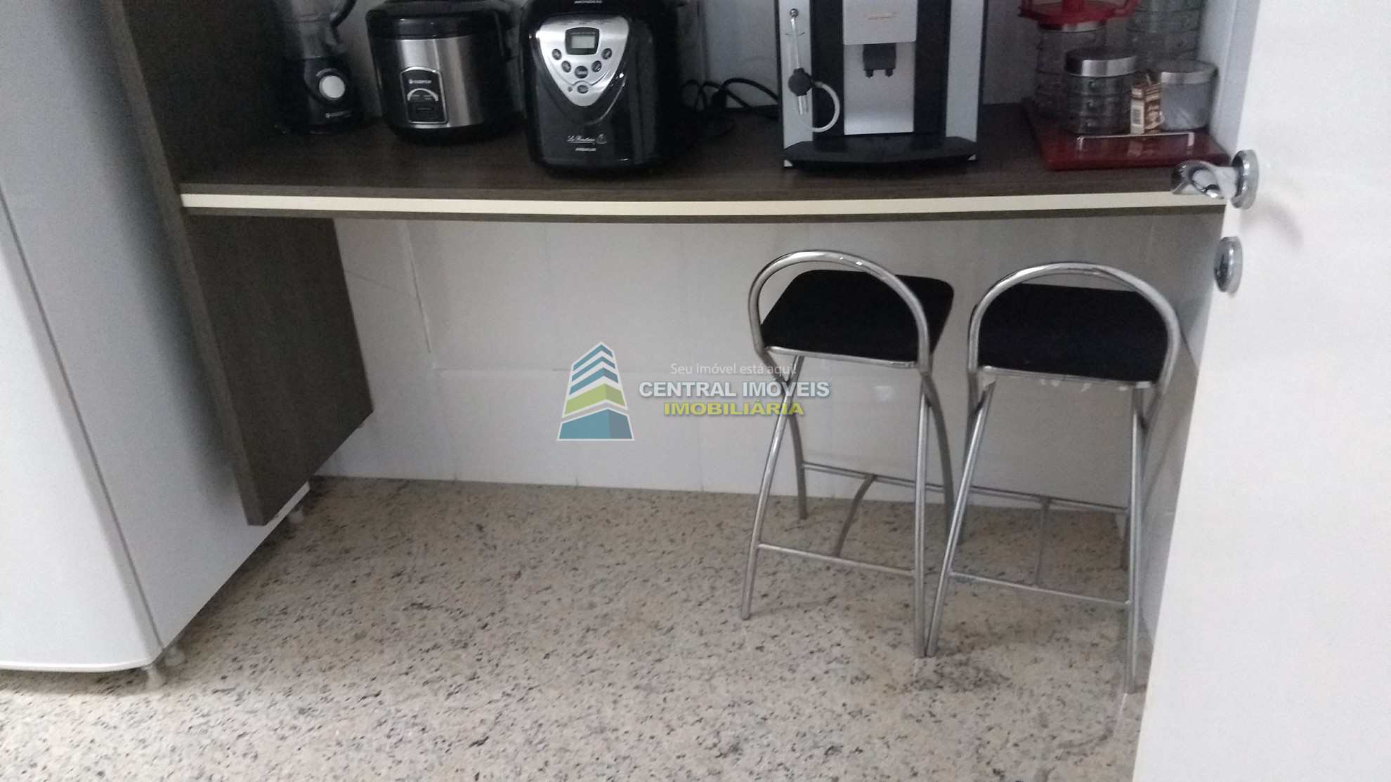 Apartamento à venda com 2 quartos, 90m² - Foto 11