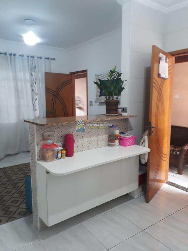 Casa à venda com 2 quartos, 80m² - Foto 2