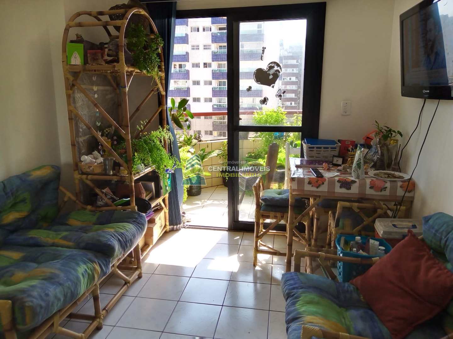 Apartamento à venda com 1 quarto, 45m² - Foto 3