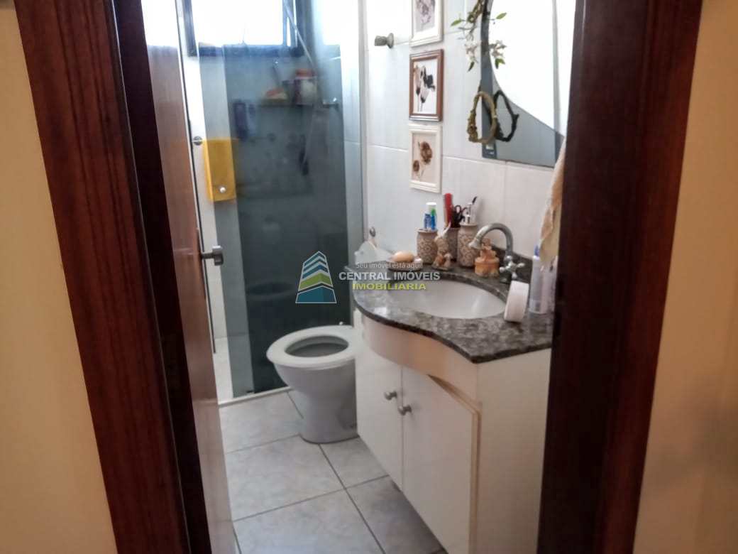 Apartamento à venda com 2 quartos, 75m² - Foto 18