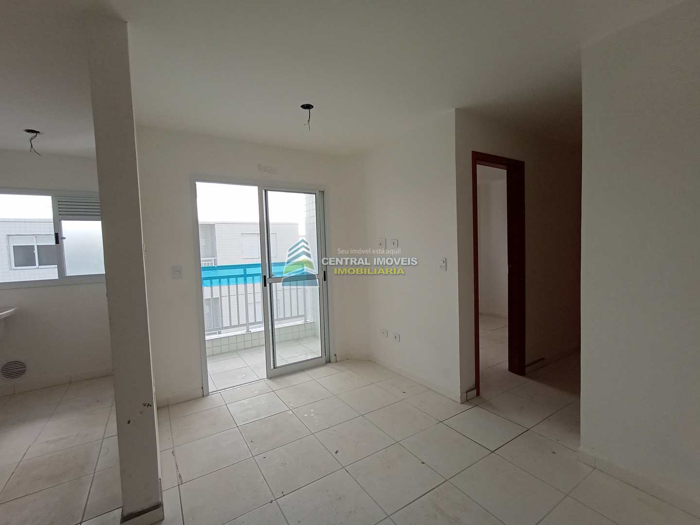 Apartamento à venda com 2 quartos, 46m² - Foto 1