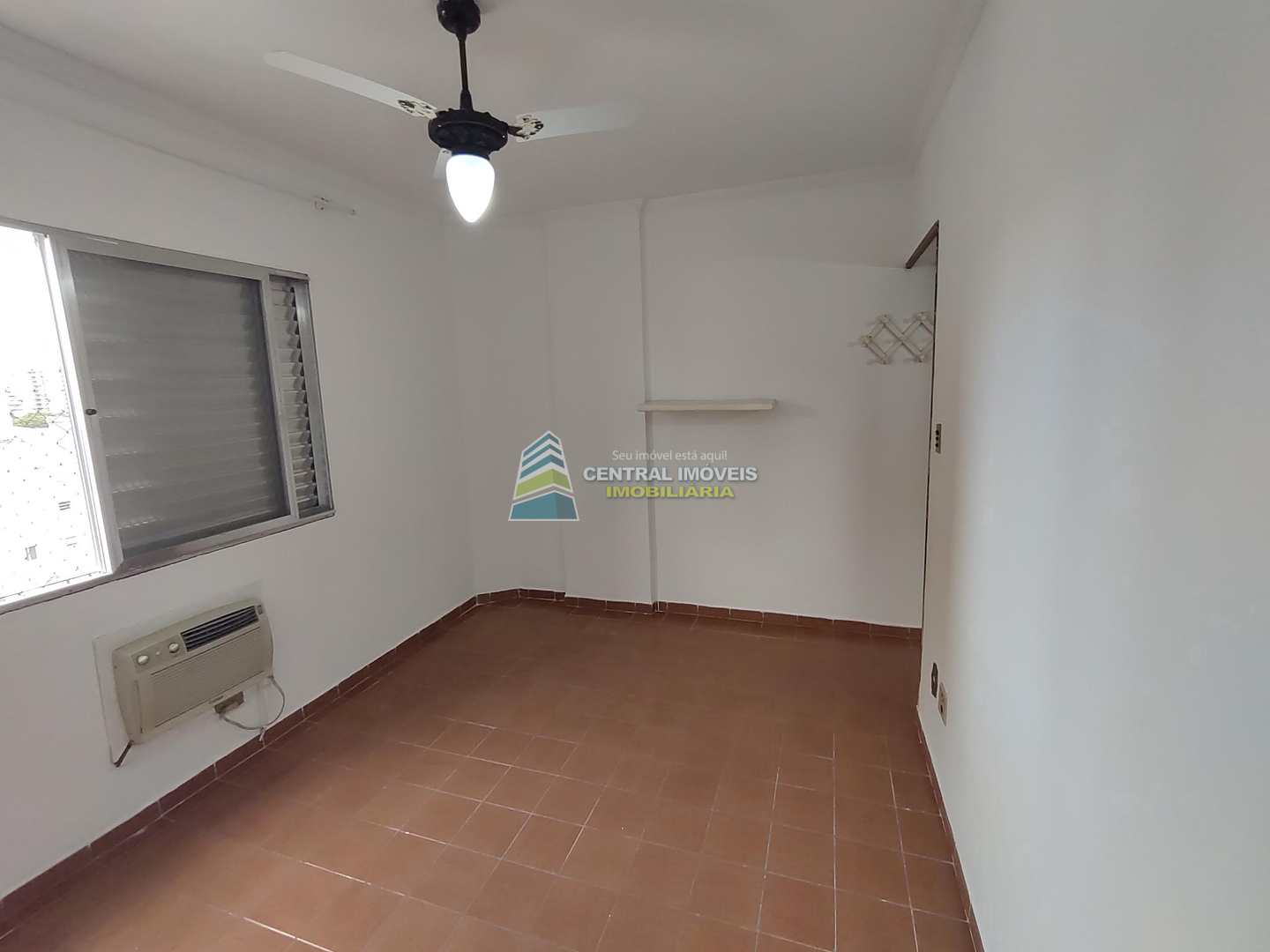 Apartamento à venda com 2 quartos, 75m² - Foto 30