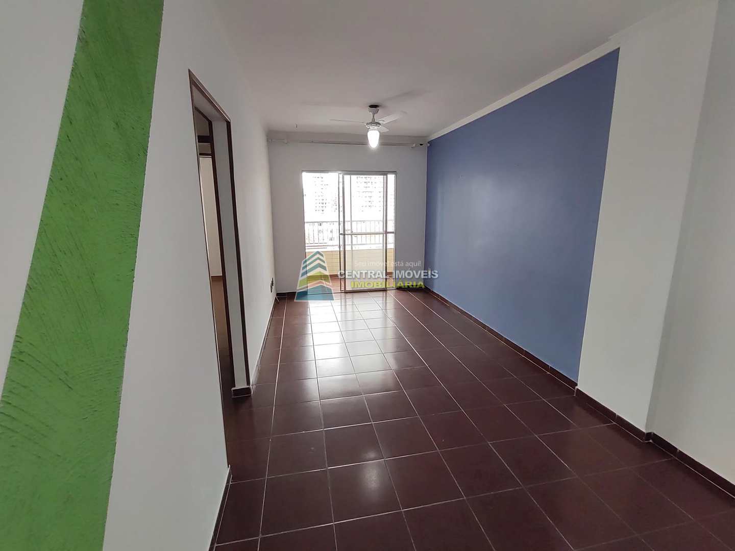 Apartamento à venda com 2 quartos, 75m² - Foto 12