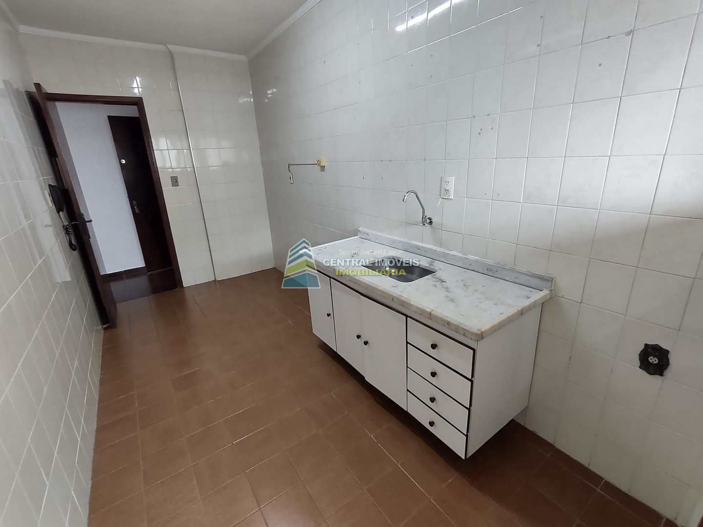 Apartamento à venda com 2 quartos, 75m² - Foto 5