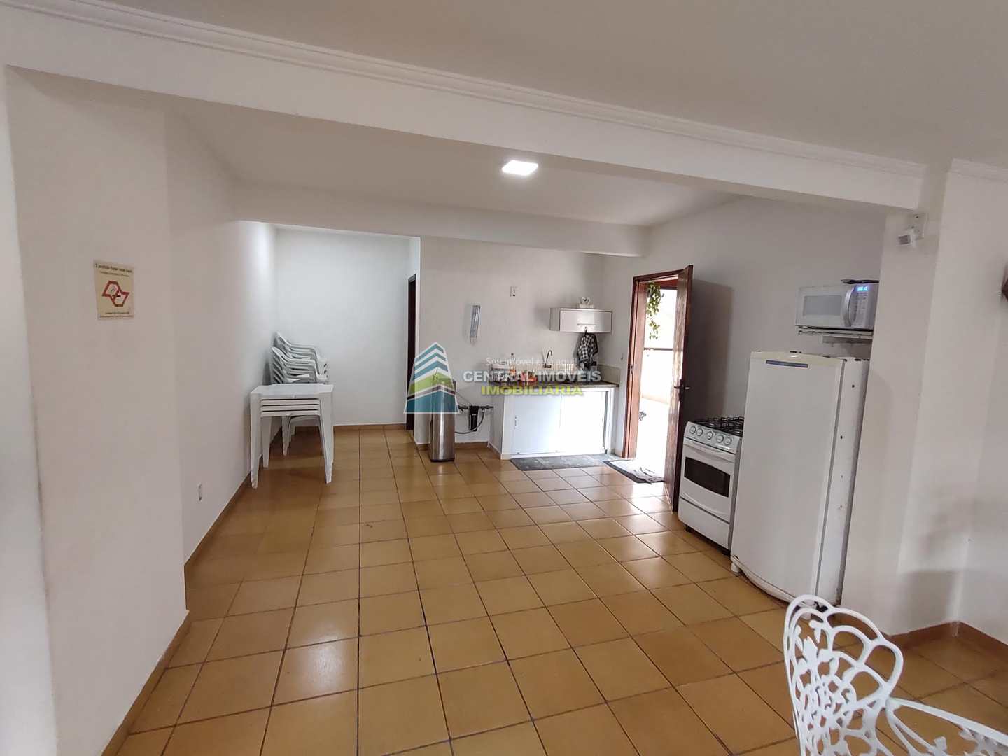 Apartamento à venda com 2 quartos, 75m² - Foto 45