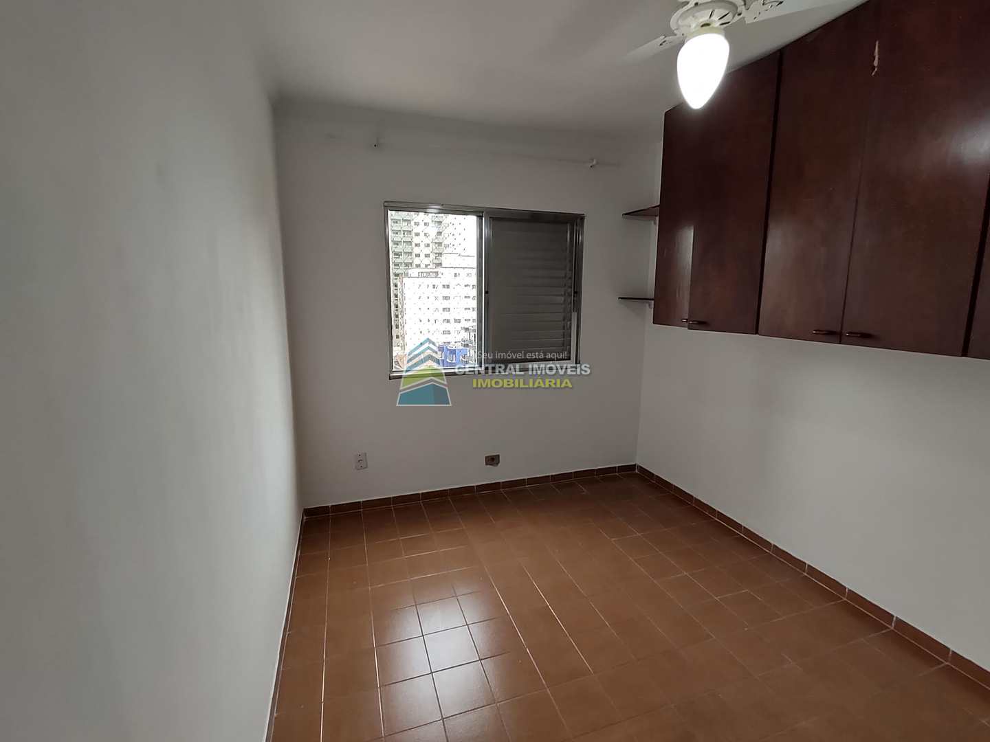 Apartamento à venda com 2 quartos, 75m² - Foto 41