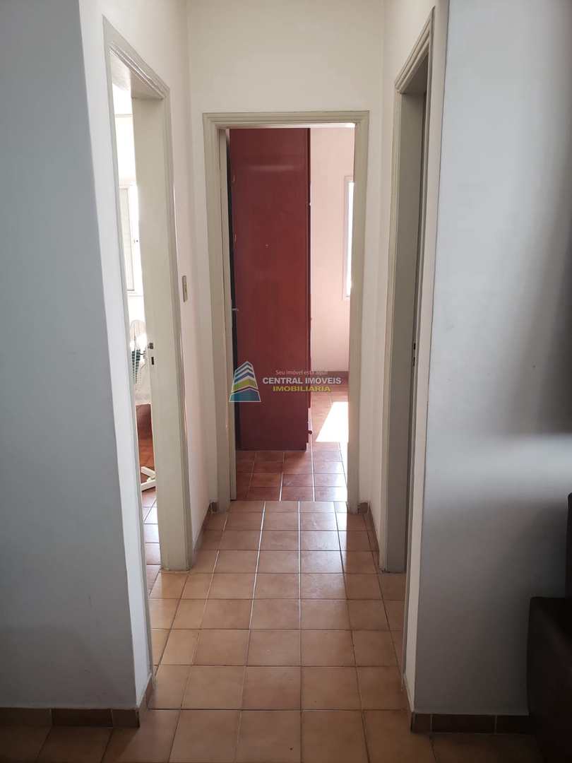 Apartamento à venda com 2 quartos, 70m² - Foto 27