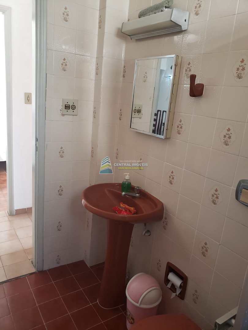 Apartamento à venda com 2 quartos, 70m² - Foto 22