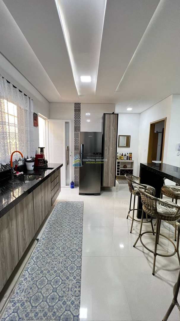 Sobrado à venda com 3 quartos, 84m² - Foto 4