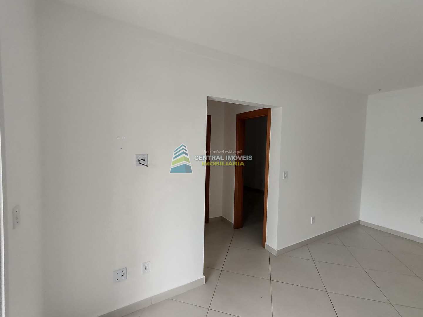 Apartamento à venda com 2 quartos, 68m² - Foto 9