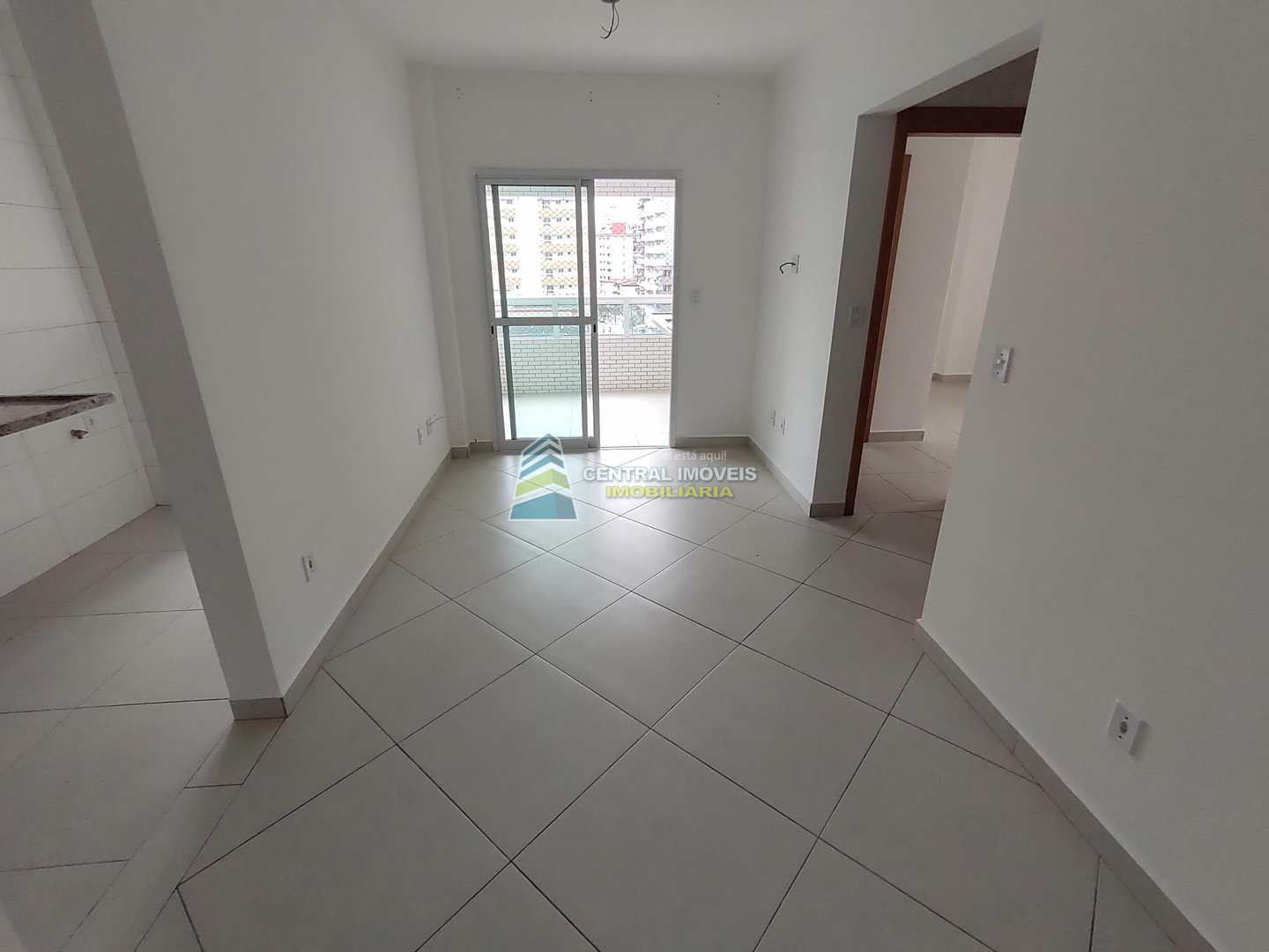 Apartamento à venda com 2 quartos, 68m² - Foto 5