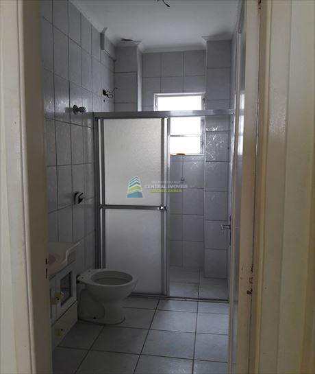 Apartamento à venda com 1 quarto, 45m² - Foto 2