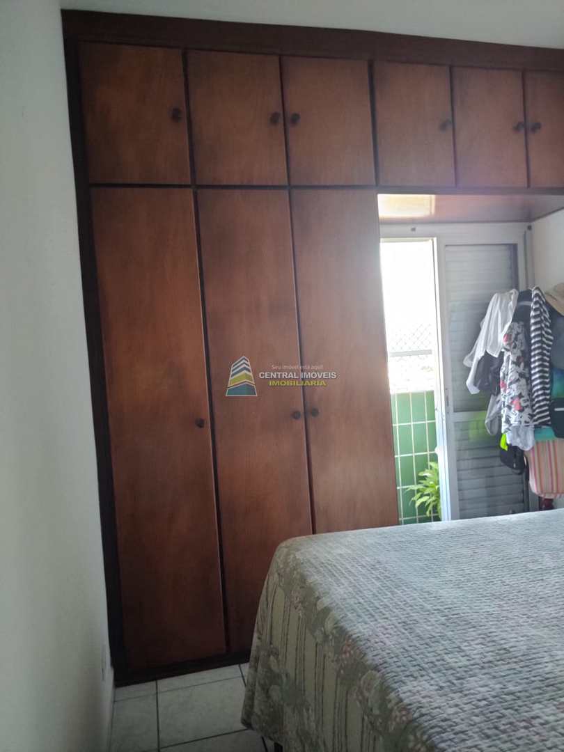 Apartamento à venda com 2 quartos, 80m² - Foto 11