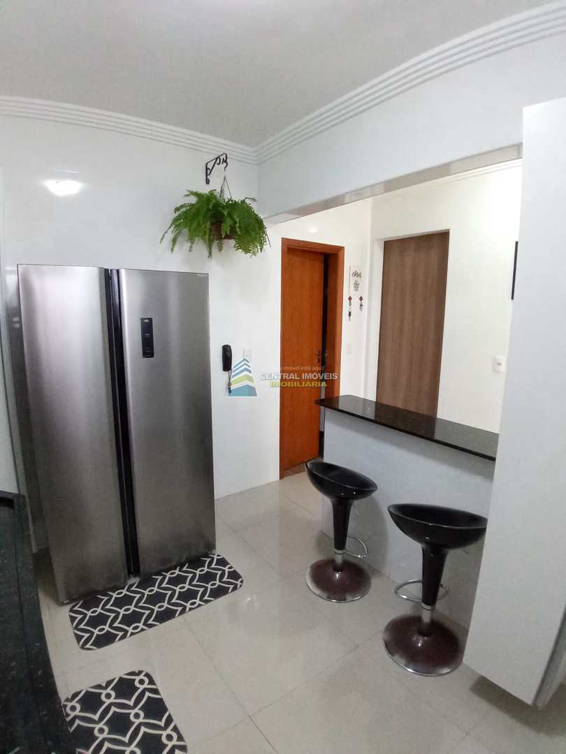 Apartamento à venda com 2 quartos, 90m² - Foto 18