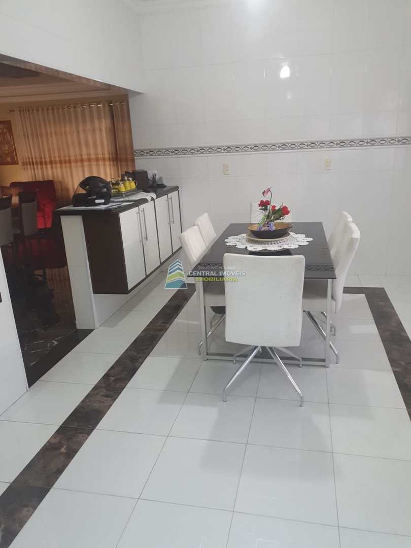 Casa à venda com 5 quartos, 600m² - Foto 7