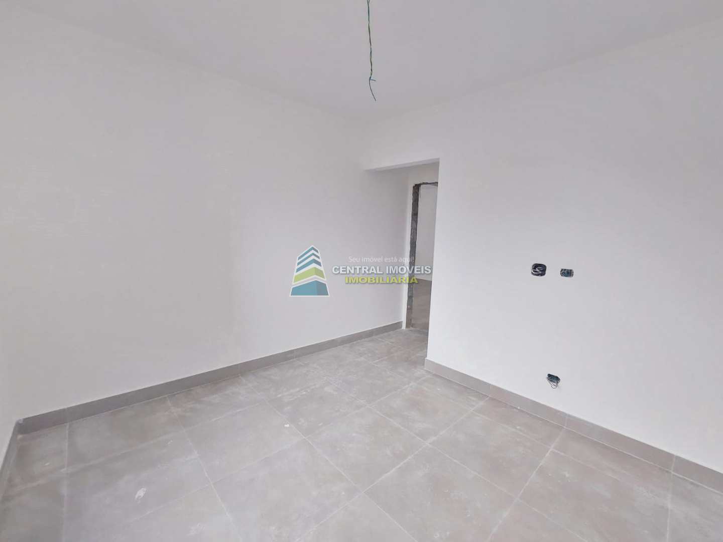 Apartamento à venda com 2 quartos, 77m² - Foto 2