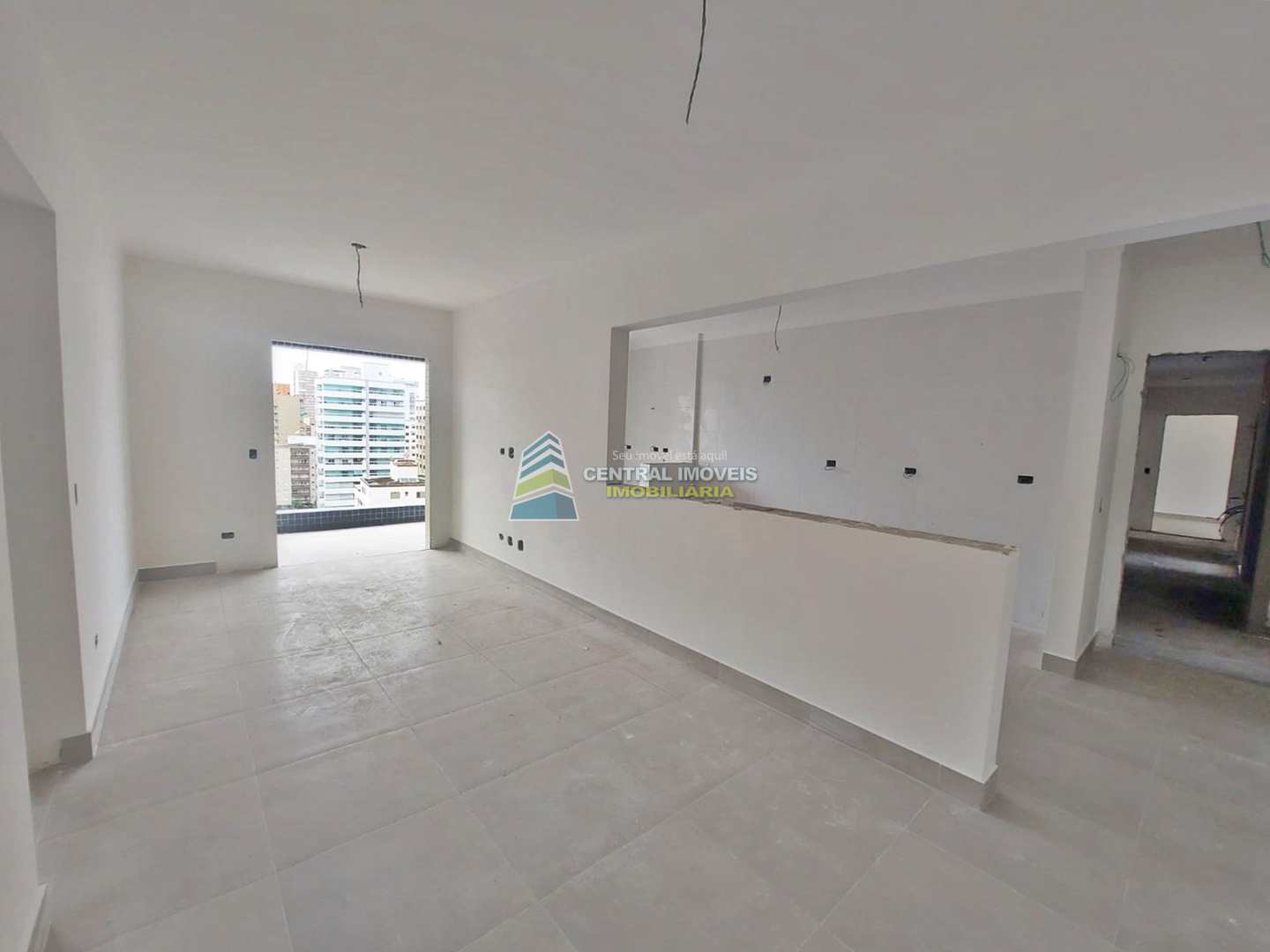 Apartamento à venda com 2 quartos, 77m² - Foto 3