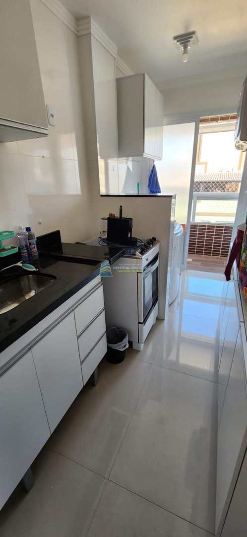 Apartamento à venda com 2 quartos, 78m² - Foto 2