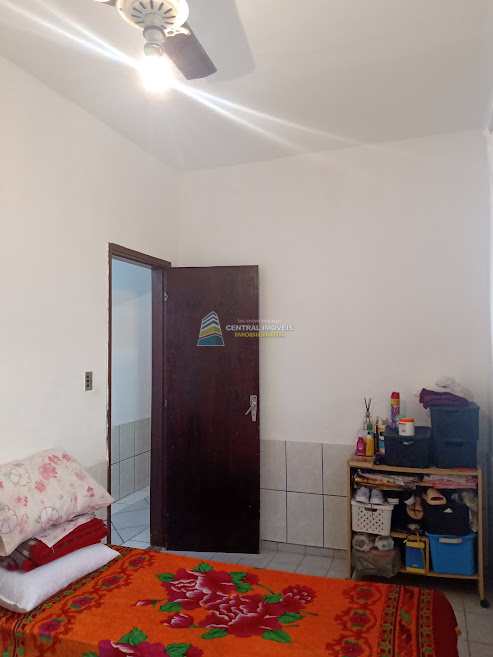 Casa à venda com 2 quartos, 96m² - Foto 13