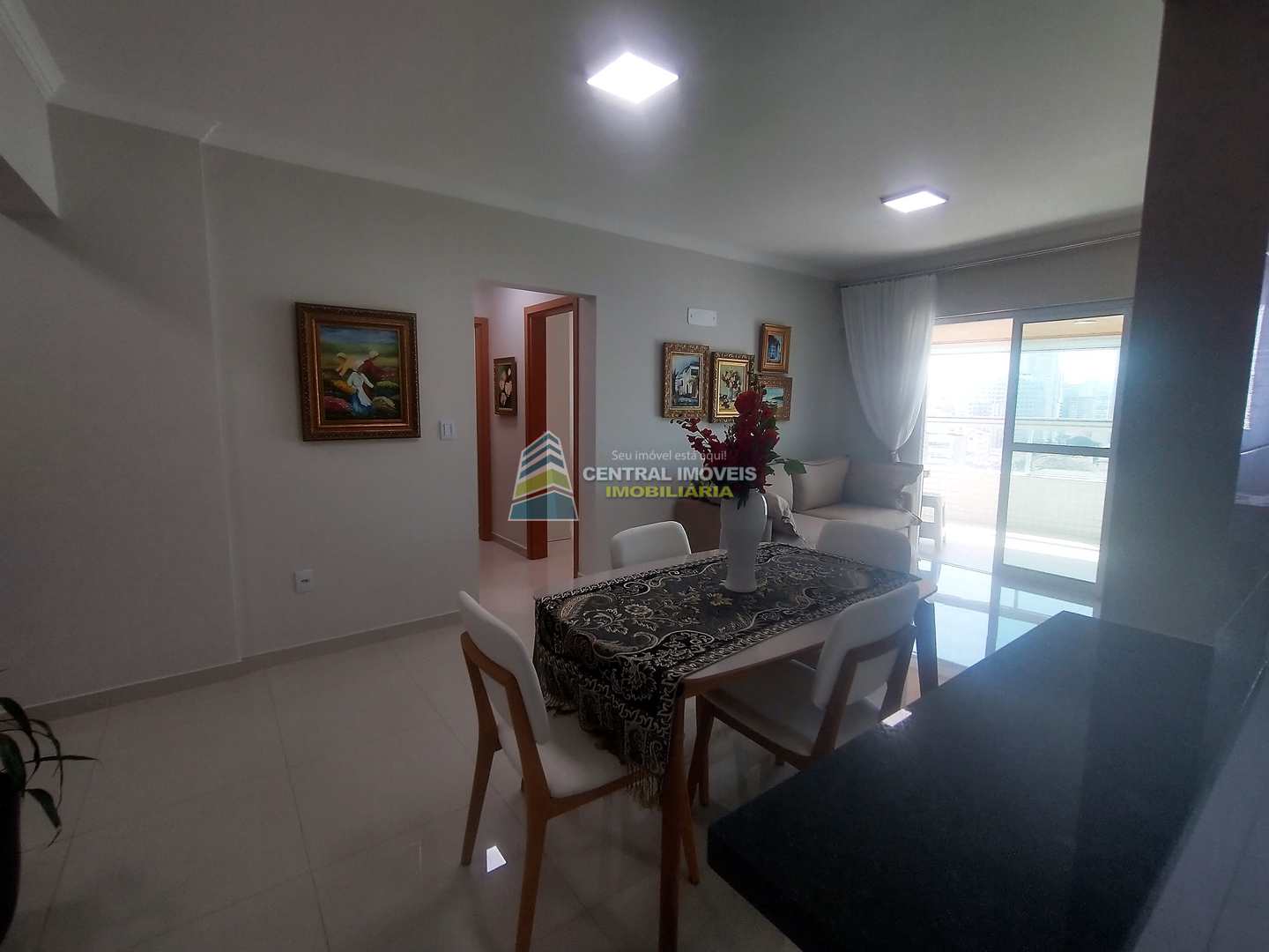 Apartamento à venda com 2 quartos, 83m² - Foto 10