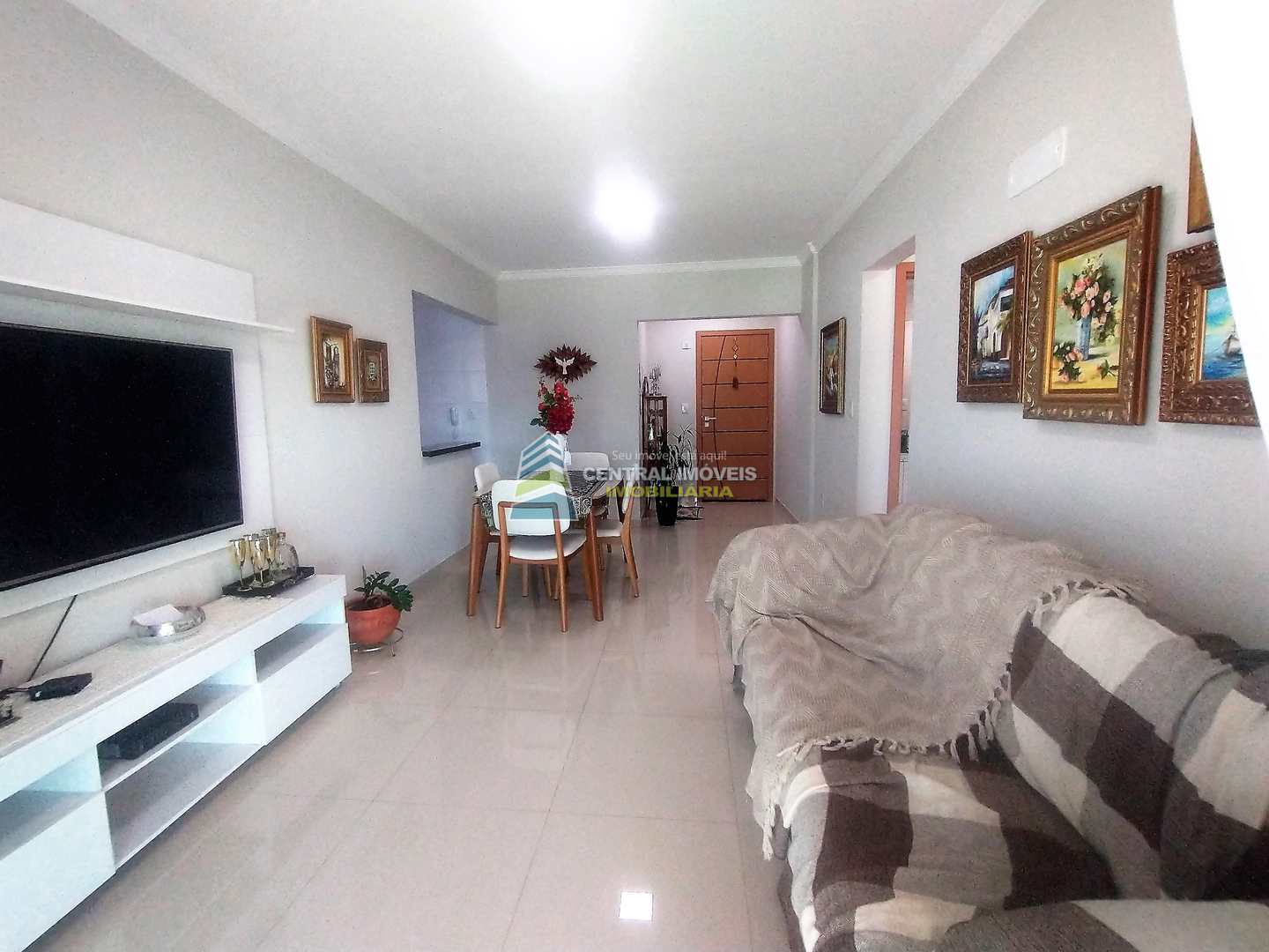 Apartamento à venda com 2 quartos, 83m² - Foto 3