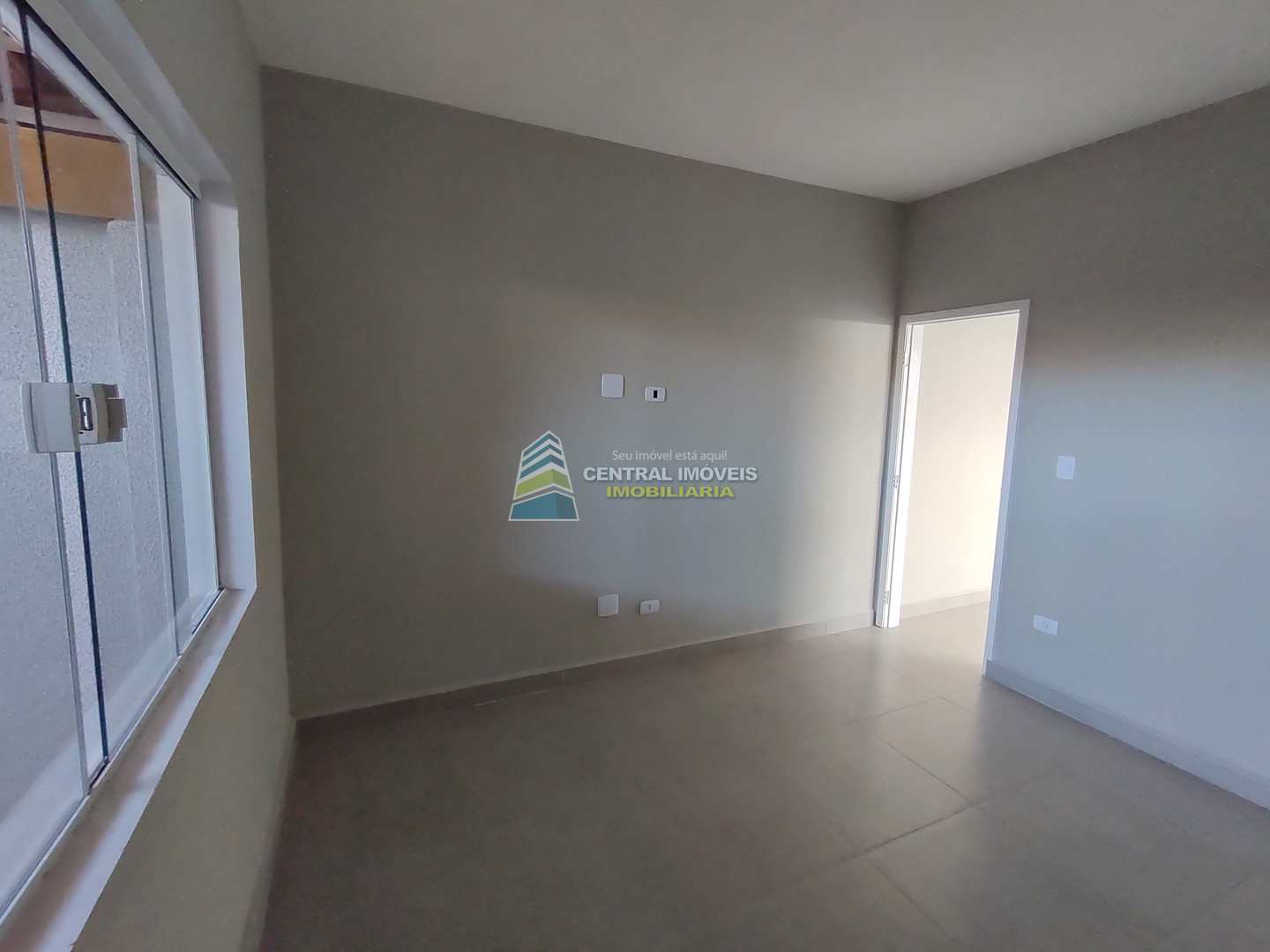 Casa à venda com 2 quartos, 100m² - Foto 17