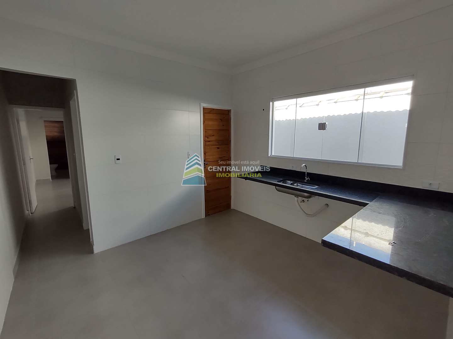 Casa à venda com 2 quartos, 100m² - Foto 21