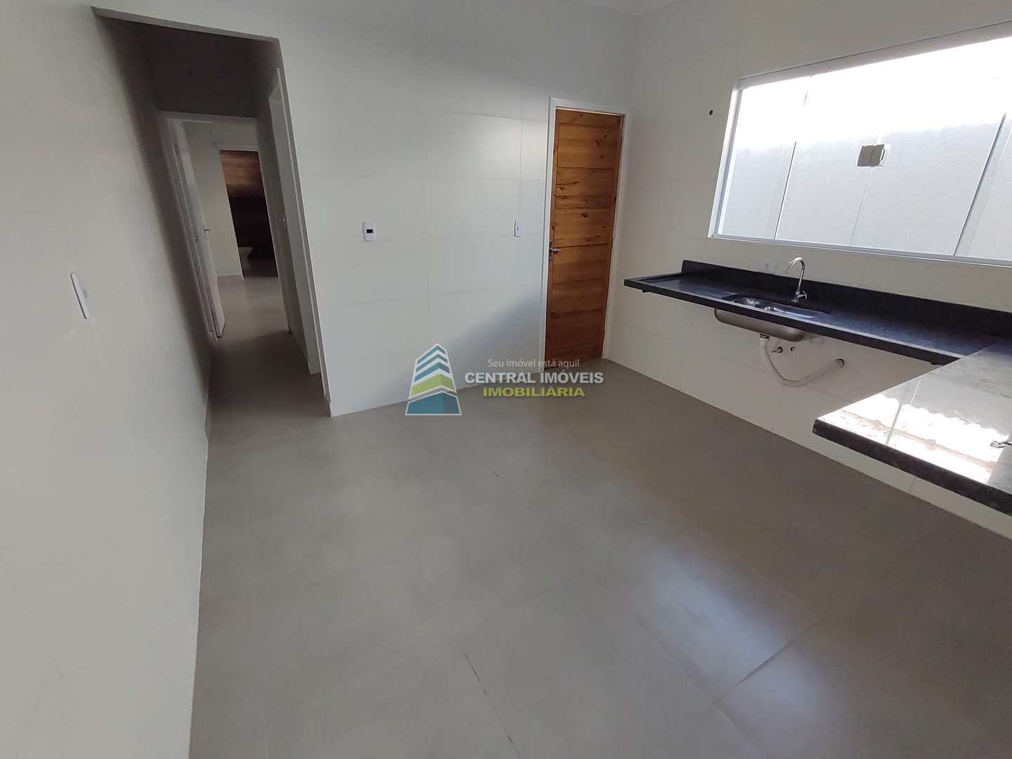 Casa à venda com 2 quartos, 100m² - Foto 22