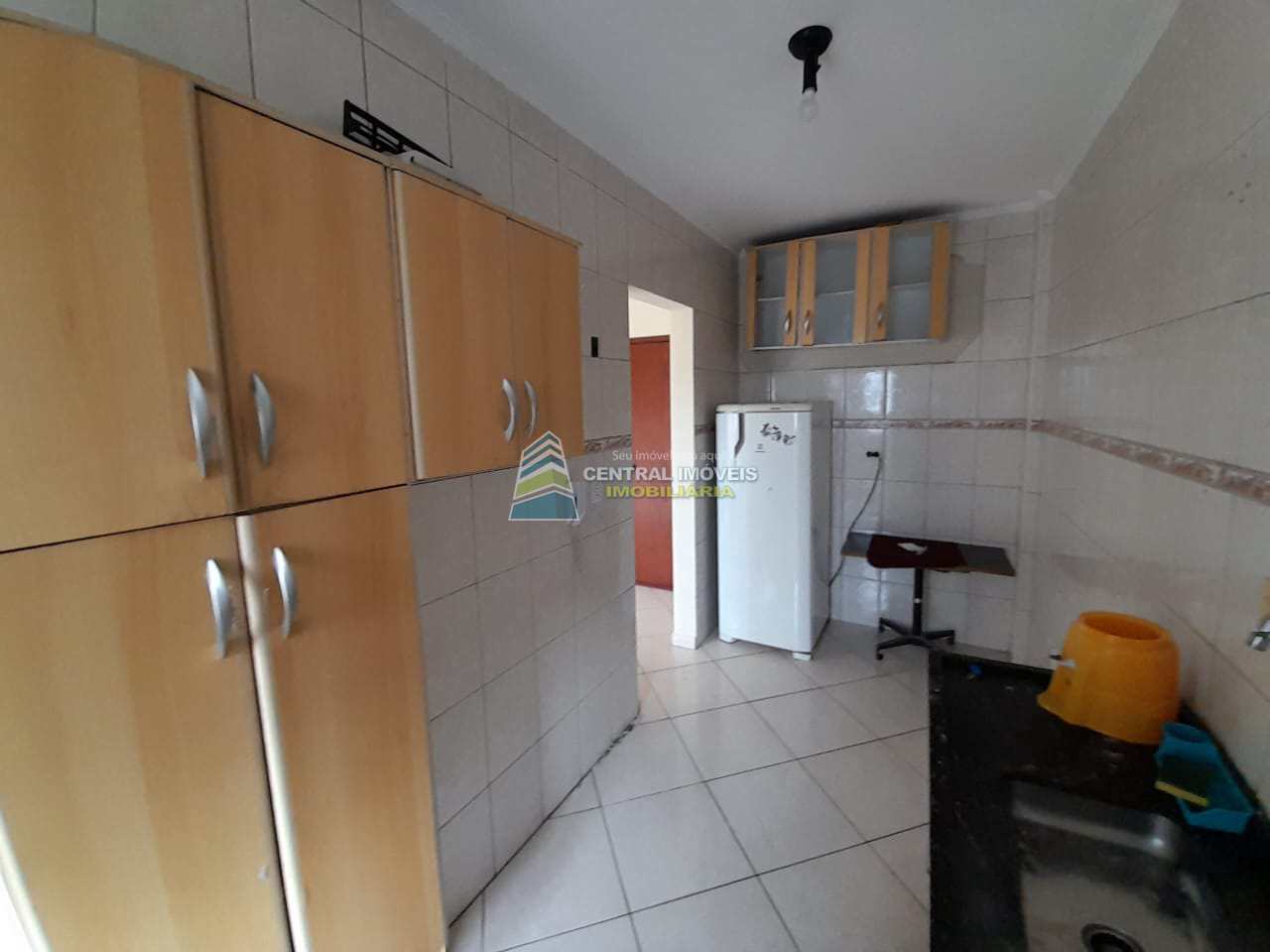 Apartamento à venda com 2 quartos, 70m² - Foto 2