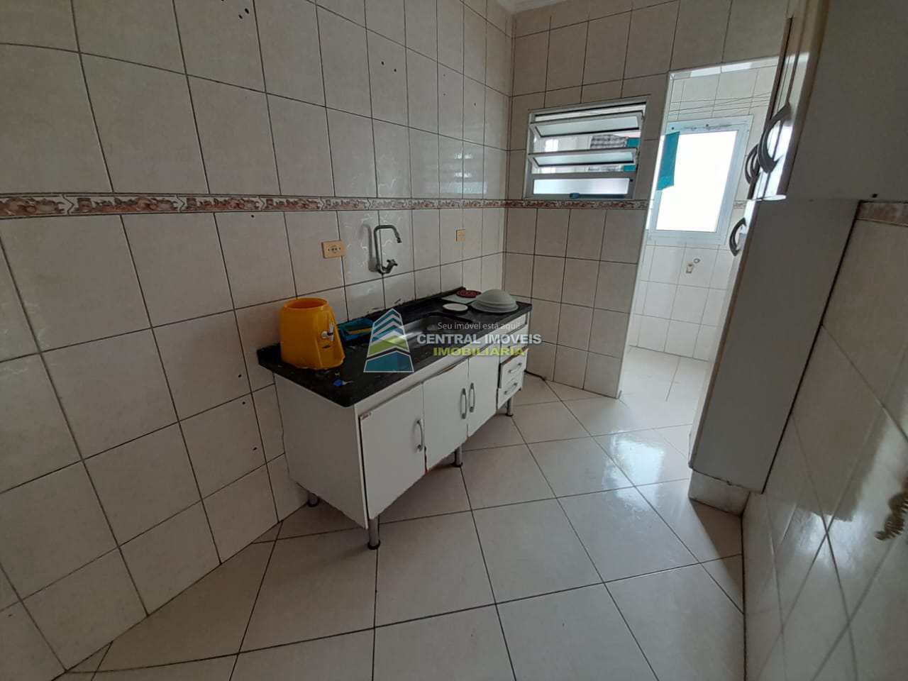 Apartamento à venda com 2 quartos, 70m² - Foto 3