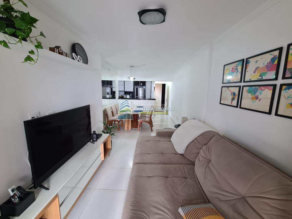 Apartamento à venda com 3 quartos, 105m² - Foto 1