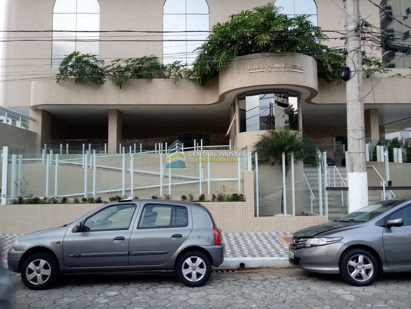 Apartamento à venda com 2 quartos, 90m² - Foto 2