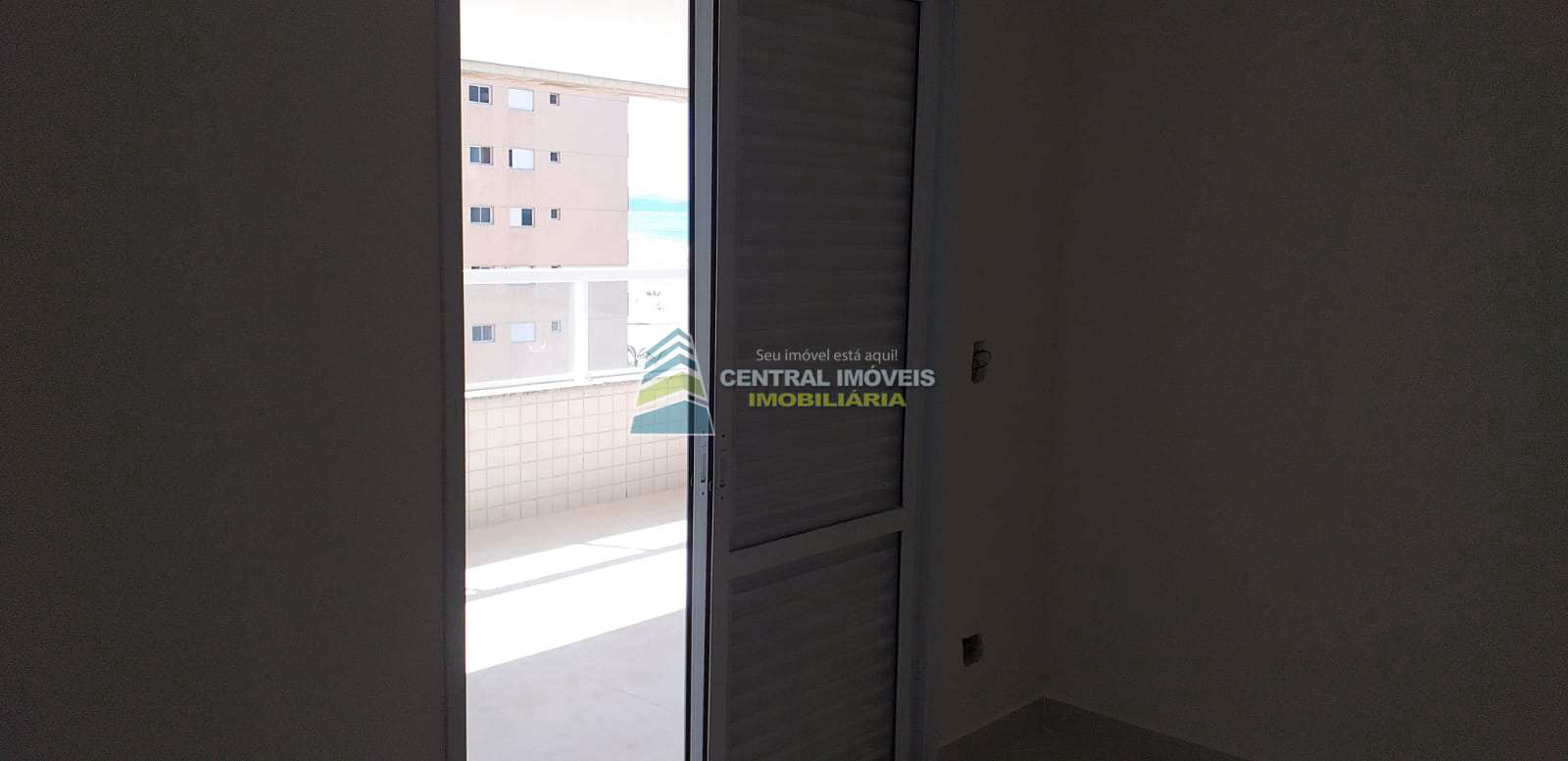 Apartamento à venda com 2 quartos, 89m² - Foto 3