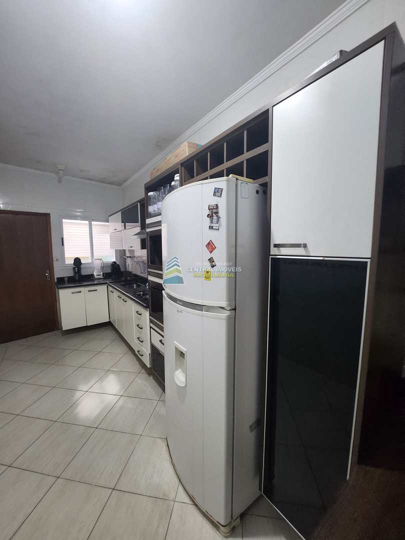 Sobrado à venda com 3 quartos, 136m² - Foto 18